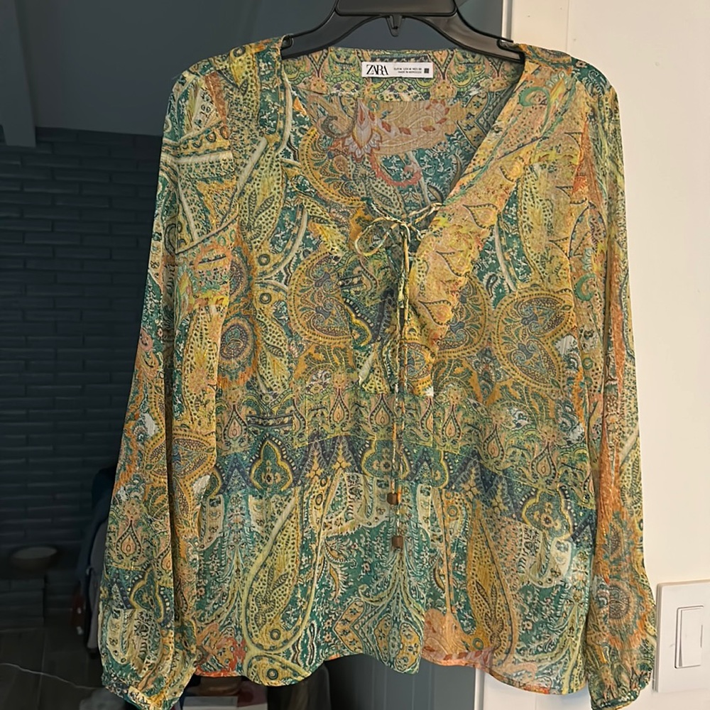 New Zara Top- size medium